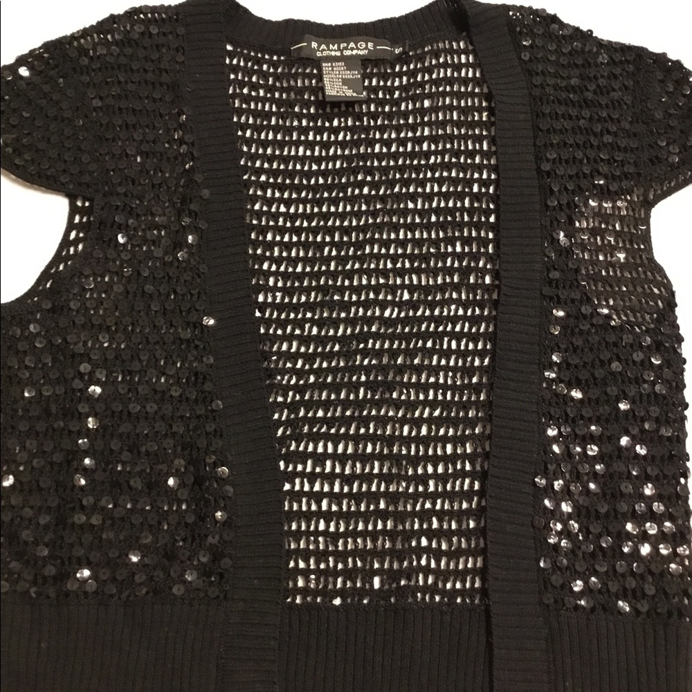 Girls, Rampage Sequence  back sweater
